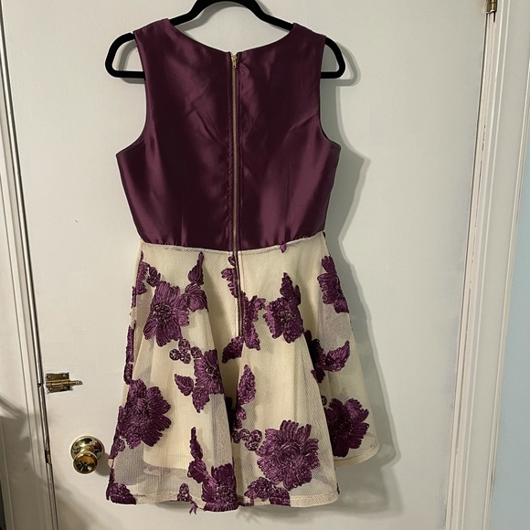 Homecoming / Prom / Social / Snowball FORMAL Dress - Picture 8 of 8